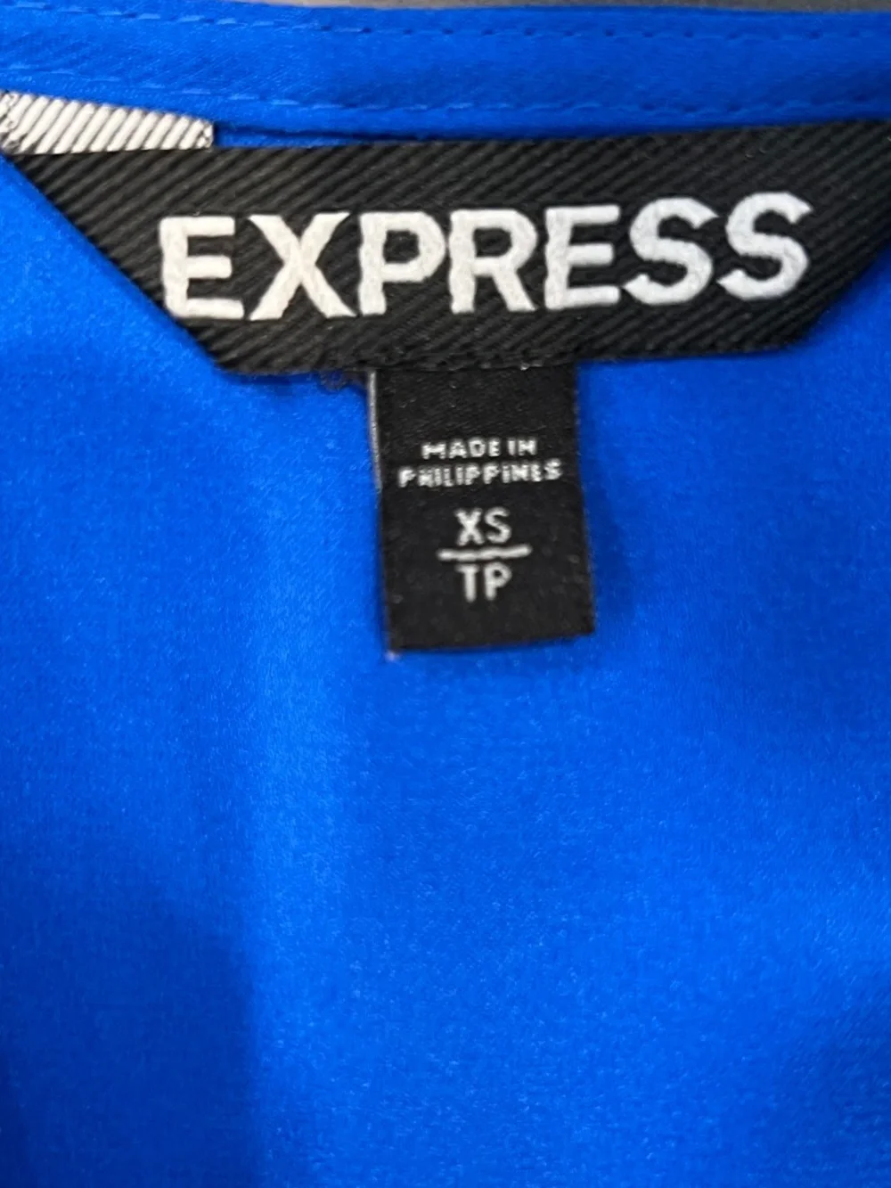 Express Royal Blue Zip Front Blouse XS | Flowy V-Neck Work Top Minimal Chic